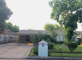 3511 Hollybrook Ln, Houston, TX 77039