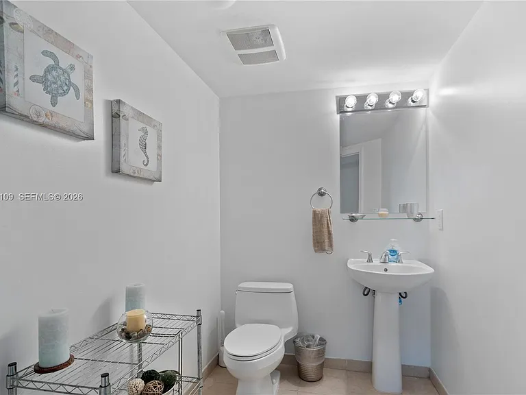 16699 Collins Ave #702 — Photo 6