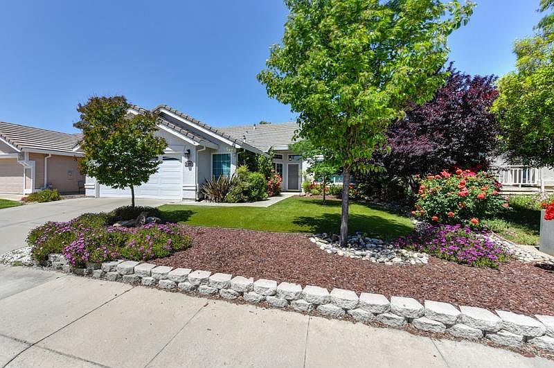 2nd image of 8648 Spring House Way
