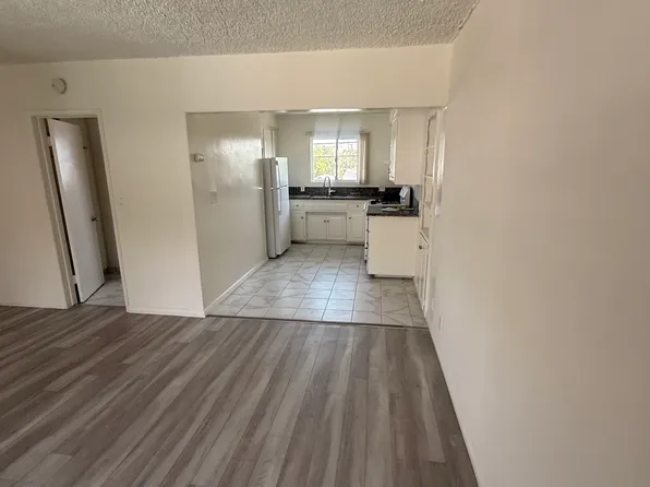 816 W Colorado Blvd APT C, Monrovia, CA 91016