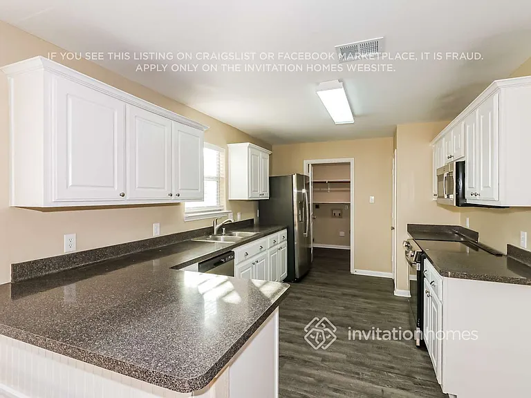 4606 Canadian River Ct — Photo 7
