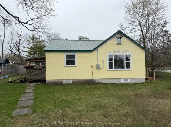 385 Mary St, Orillia, ON L3V 3G4