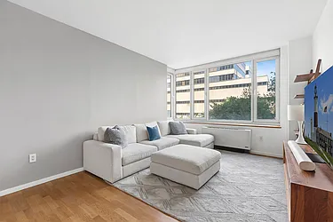 635 West 42nd Street #4B image 1 of 11