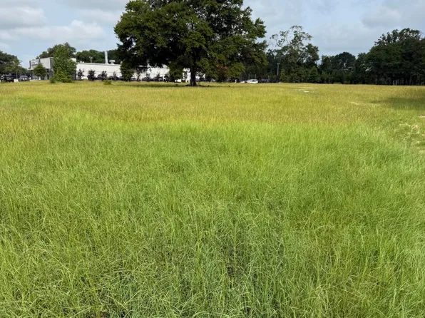 2935 Broad St, Sumter, SC 29150