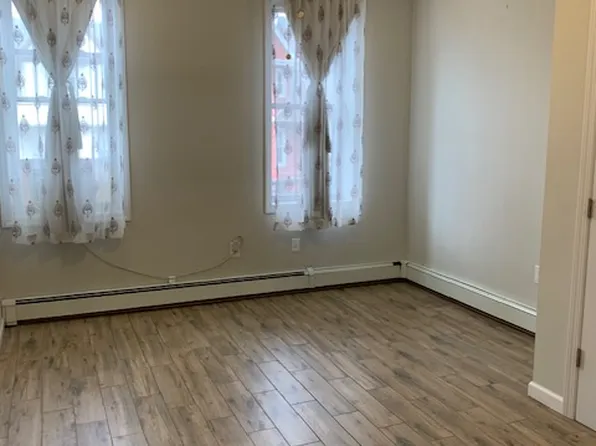 47 47th St APT 4, Weehawken, NJ 07086