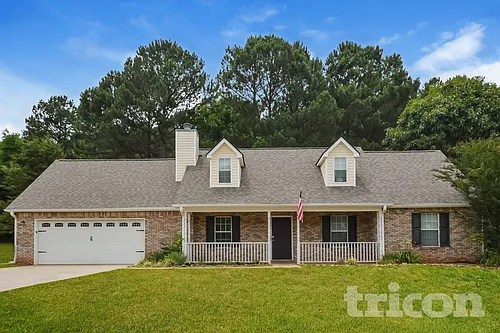 170 Oak Hill Dr Photo 1