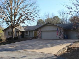 21 Kelaen Dr, Bella Vista, AR 72715