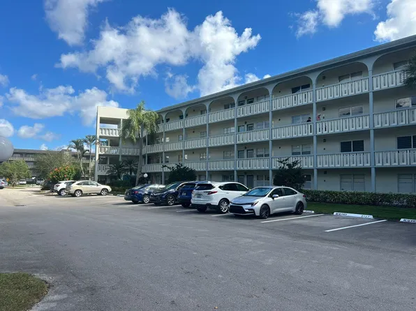 3004 Portofino Isle #H4, Coconut Creek, FL 33066