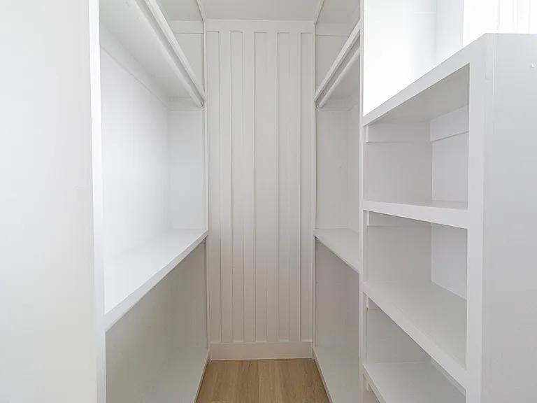 4210 Roseland Ave #104 — Photo 16