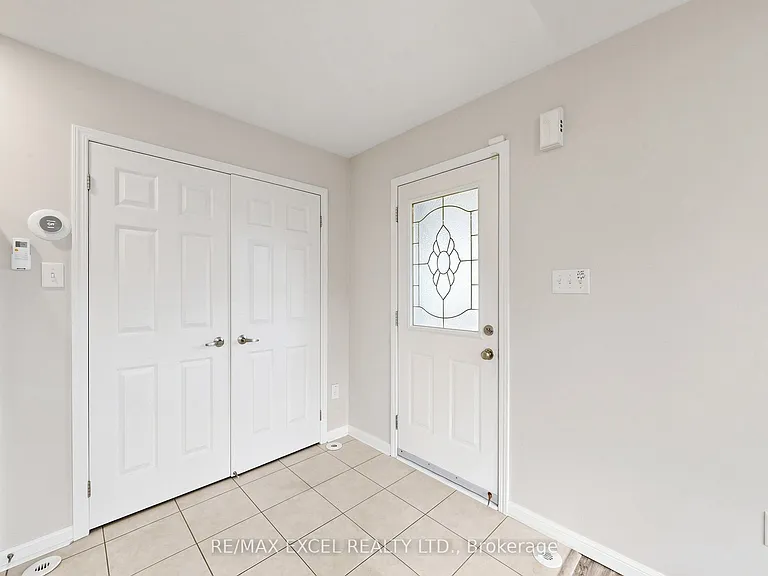 11 Peony St — Photo 6