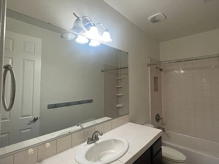 3302 E Jasper Dr — Photo 13