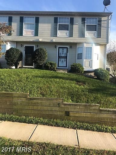 1st image of 902 Central Hills Ln