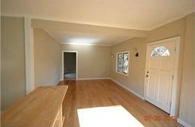 2nd image of 413 E Poplar Ave