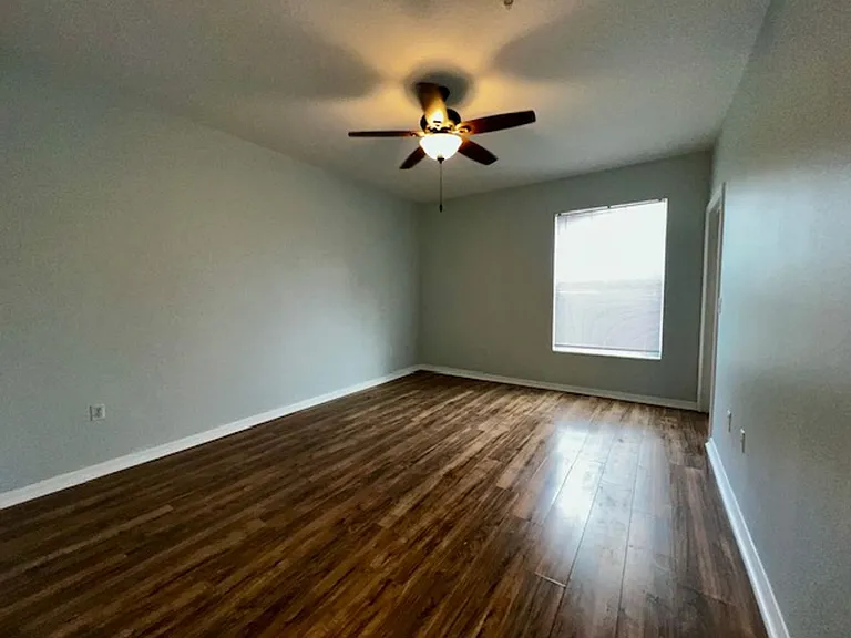 5554 Metrowest Blvd #4 — Photo 28