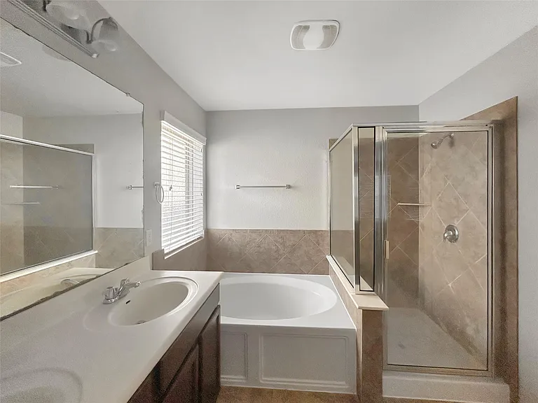 188 Brockston Dr — Photo 16