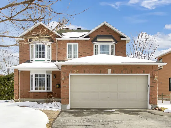 29 Taj Ct, Ottawa, ON K1G 5K7