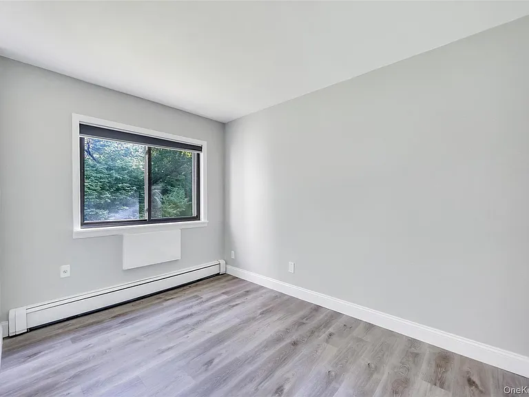 31 Richmond Blvd #1B — Photo 18