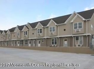 33 Vanderbilt Ave UNIT 13, Leonardo, NJ 07737