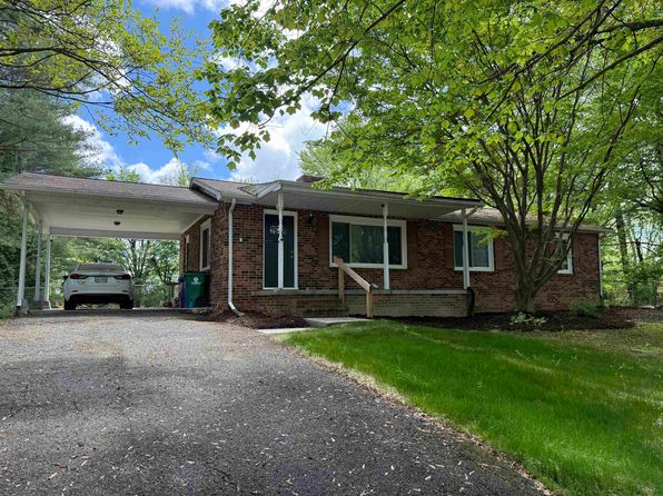 1698 Oriole Dr, Blacksburg, VA 24060