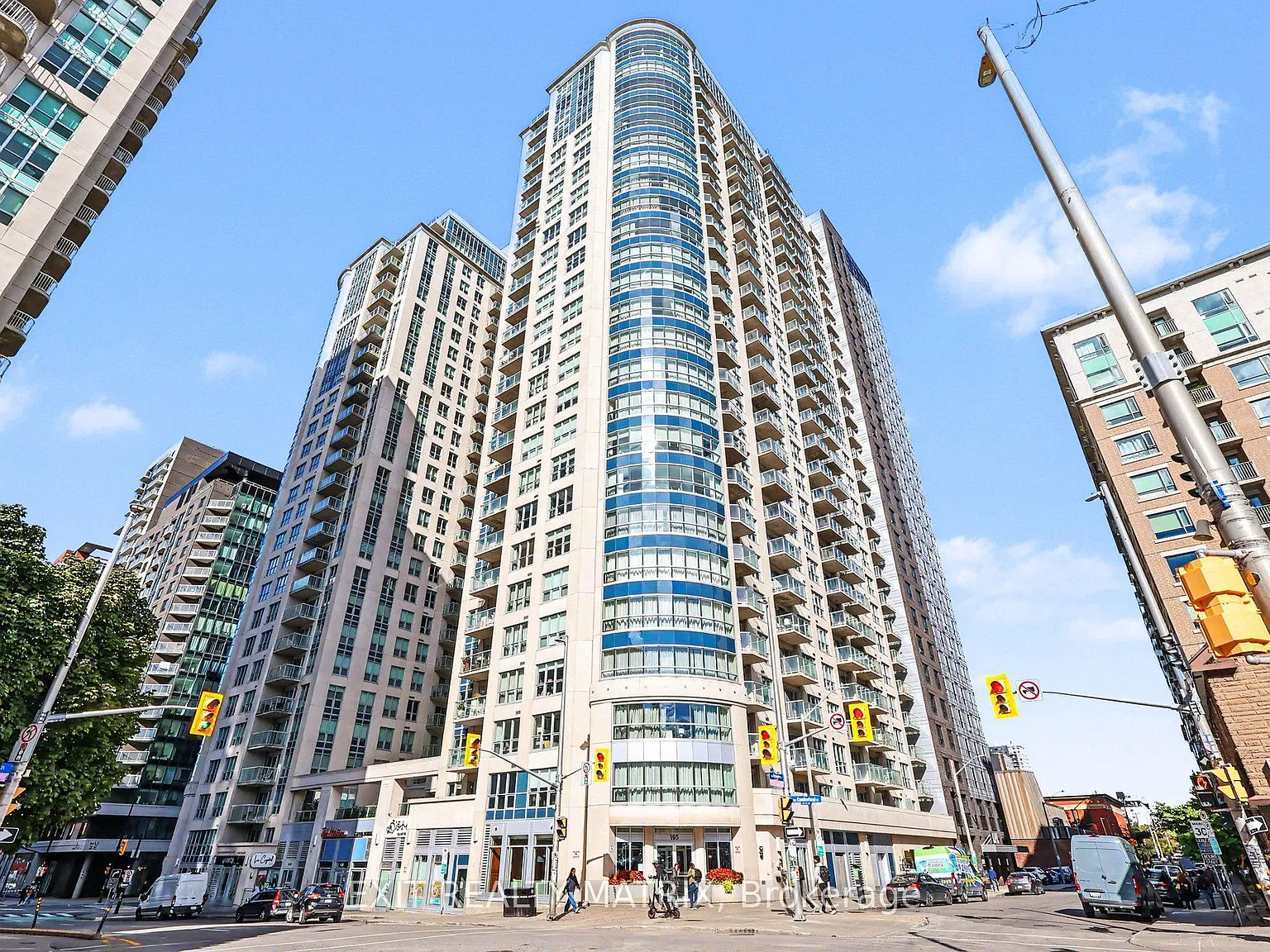 1 bed, $1,995 — Photo 1