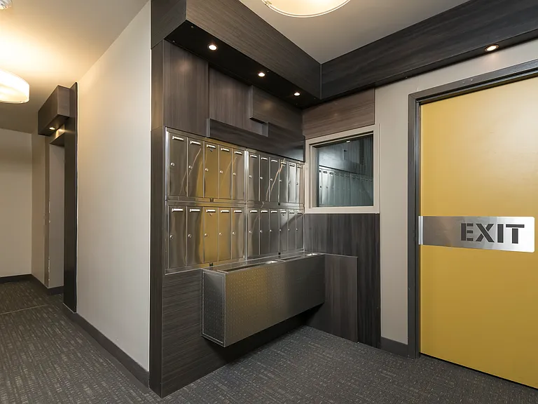 700 Corydon Ave #A — Photo 21