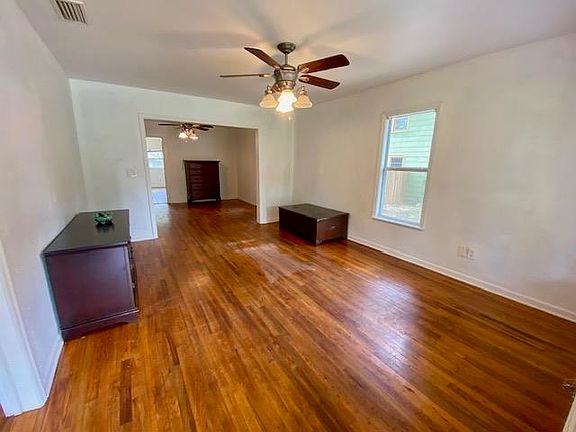 5th image of 1422 N M L King Jr Blvd #3
