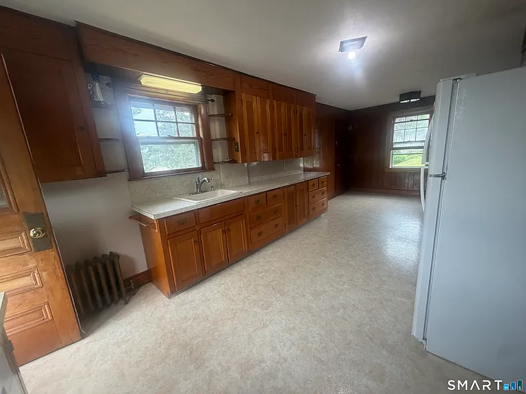 664 Noank Rd — Photo 11