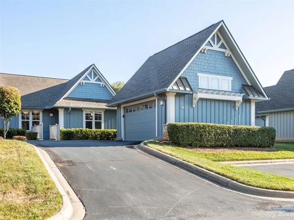 3303 Blue Goose Ct, Hendersonville, NC 28792