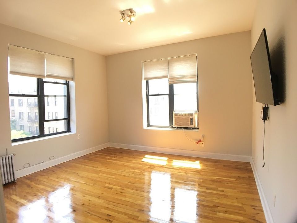 1st image of 815 W 180th St #58