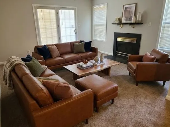 2705 Preston Woods Ln APT 4, Fayetteville, NC 28304