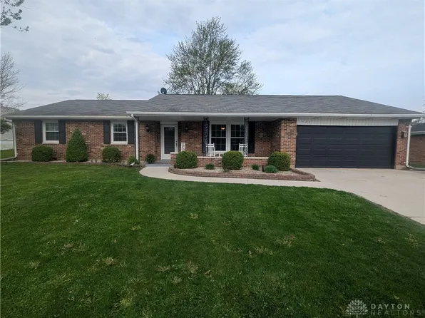 1380 Hillside Dr, Greenville, OH 45331