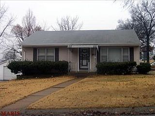 1st image of 9104 Leamont Dr