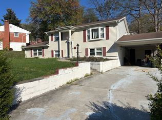 3315 Beaumont Rd, Woodbridge, VA 22193