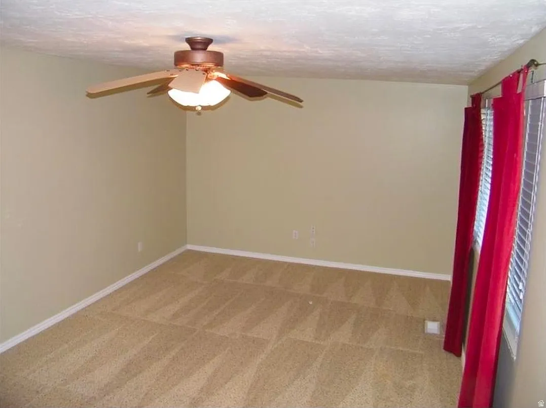 4 bed, 1850 sqft, $2,395 — Photo 4