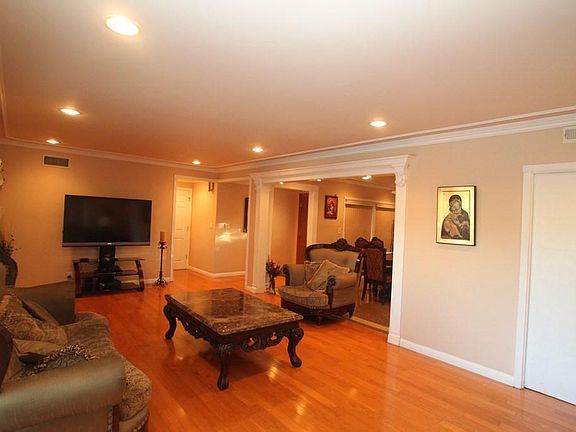 2nd image of 9356 Valjean Ave