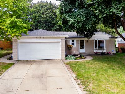 716 Southampton St, Auburn Hills, MI, 48326