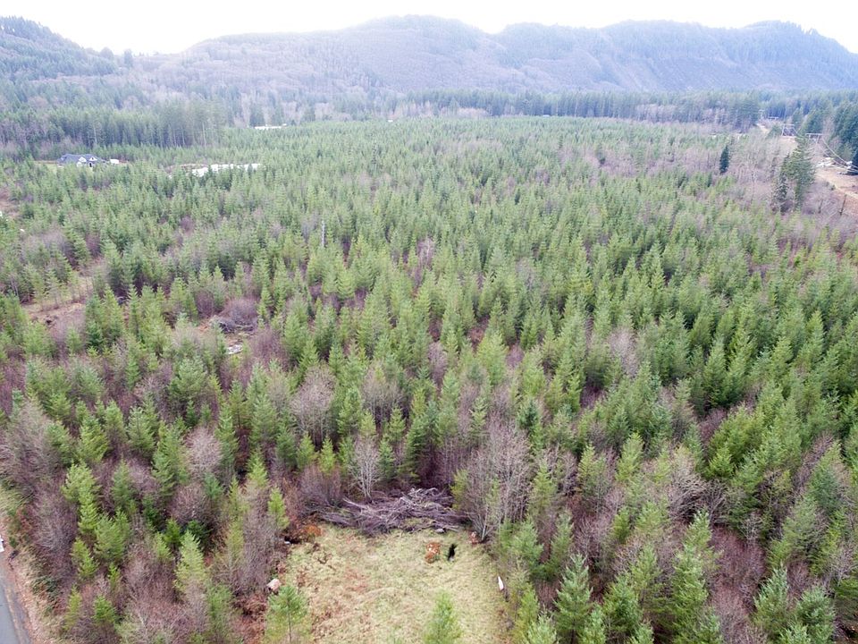 2nd image of 154 Shetler Rd