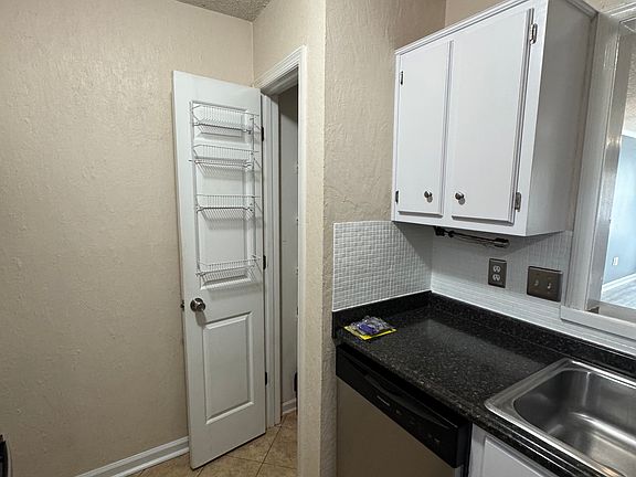 5th image of 2165 S Milledge Ave APT A11