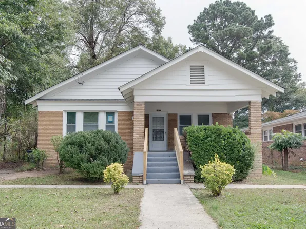 2870 Cheney St, East Pt, GA 30344