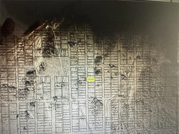 32 Street, Miami, FL 33185