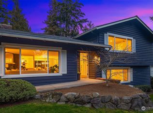 9324 SE 68th St, Mercer Island, WA 98040