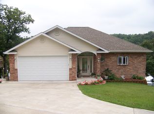1319 Phillips Ln, Osage Beach, MO 65065