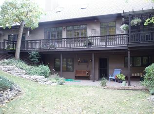 1575 Rustic Way, Green Bay, WI 54313