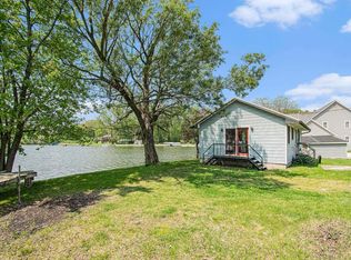 1370 E 700 S, Wolcottville, IN 46795