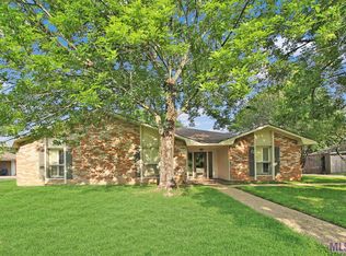 6447 Chippendale Dr, Baton Rouge, LA 70817
