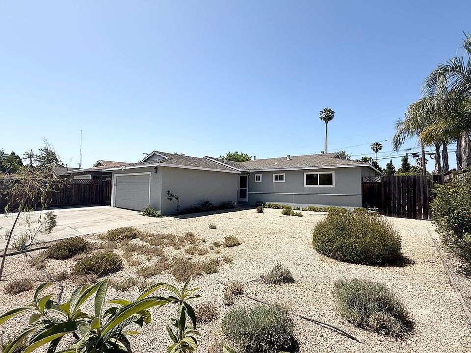 1st image of 973 Connie Dr
