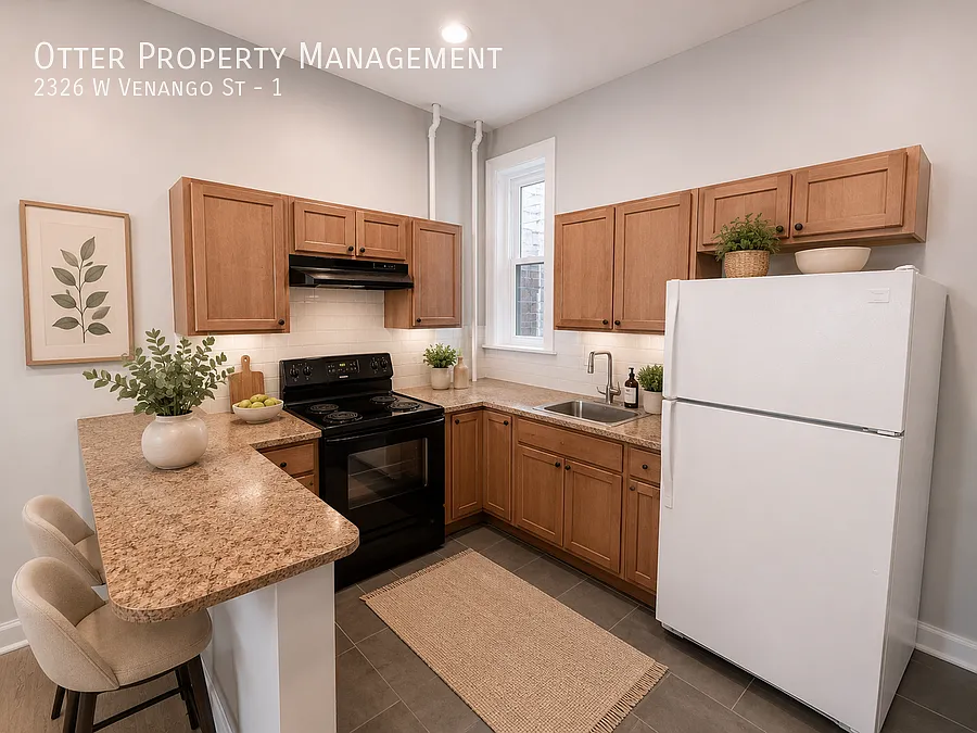 Building Photo - 2326 W Venango St #1