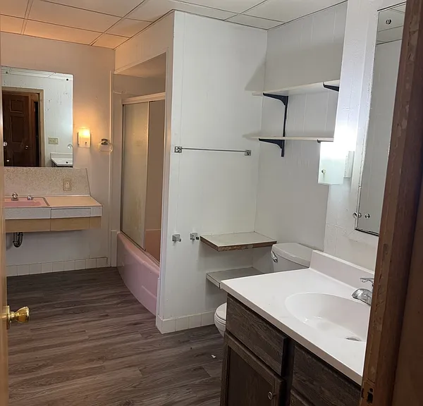 929 Jackson St — Photo 12