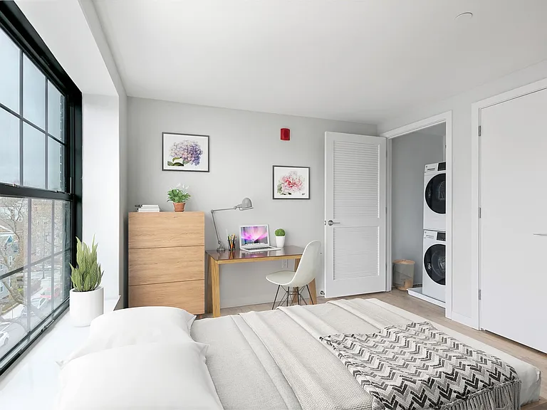 10 Soden St #105 — Photo 1