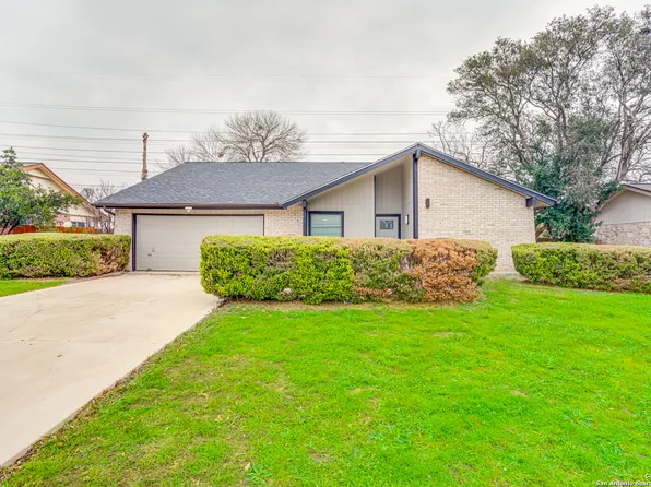 5043 La Posita St, San Antonio, TX 78233